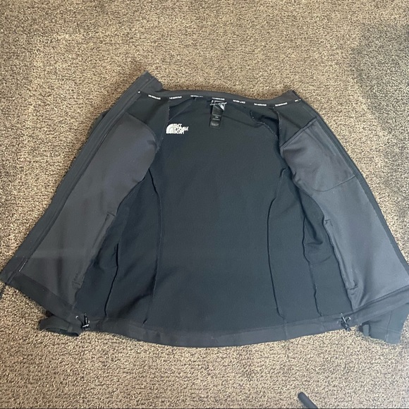 The North Face Black Women’s Apex Bionic Jacket size medium - Picture 11 of 15